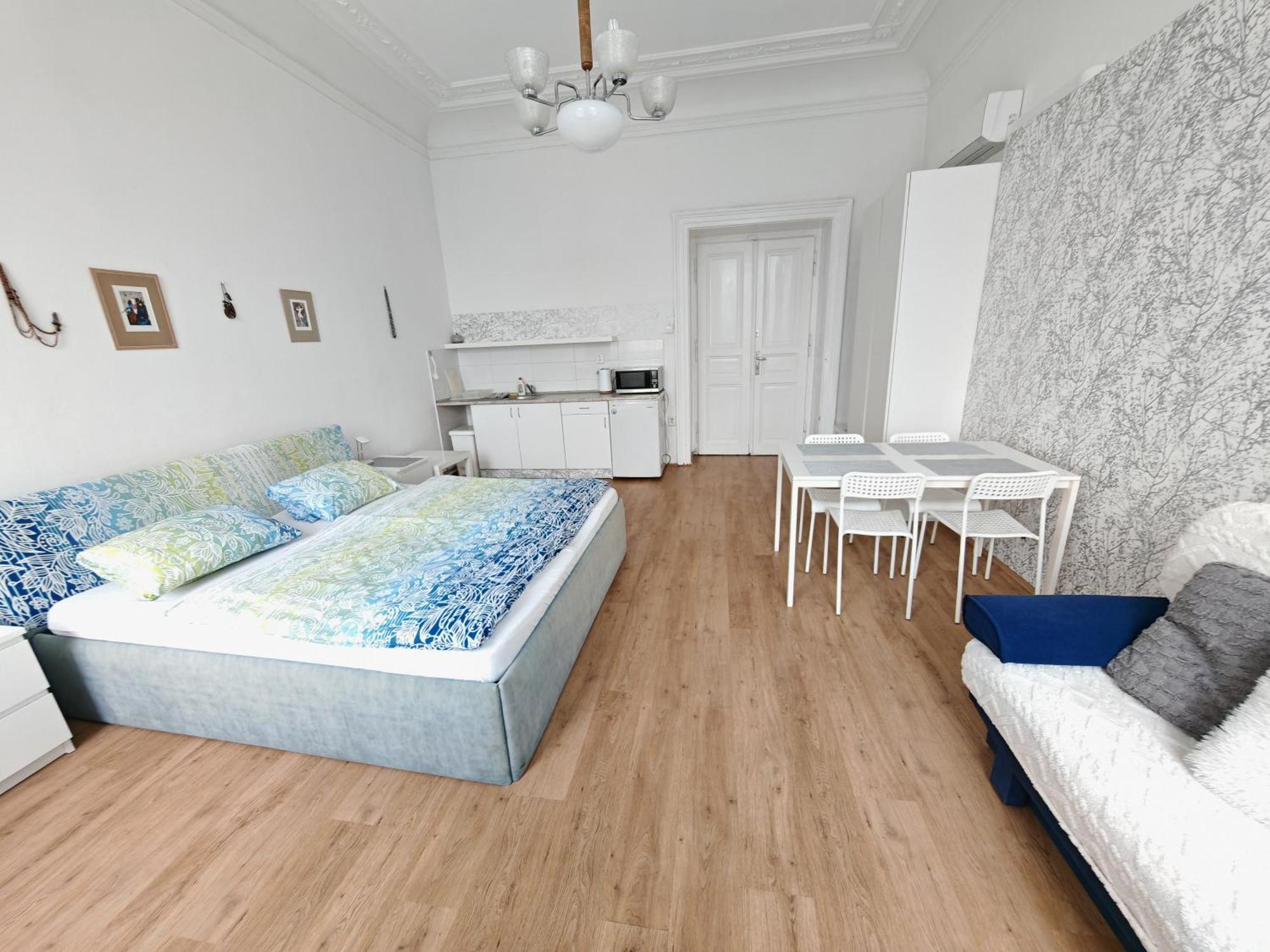 Apartments Katarina Прага Екстериор снимка