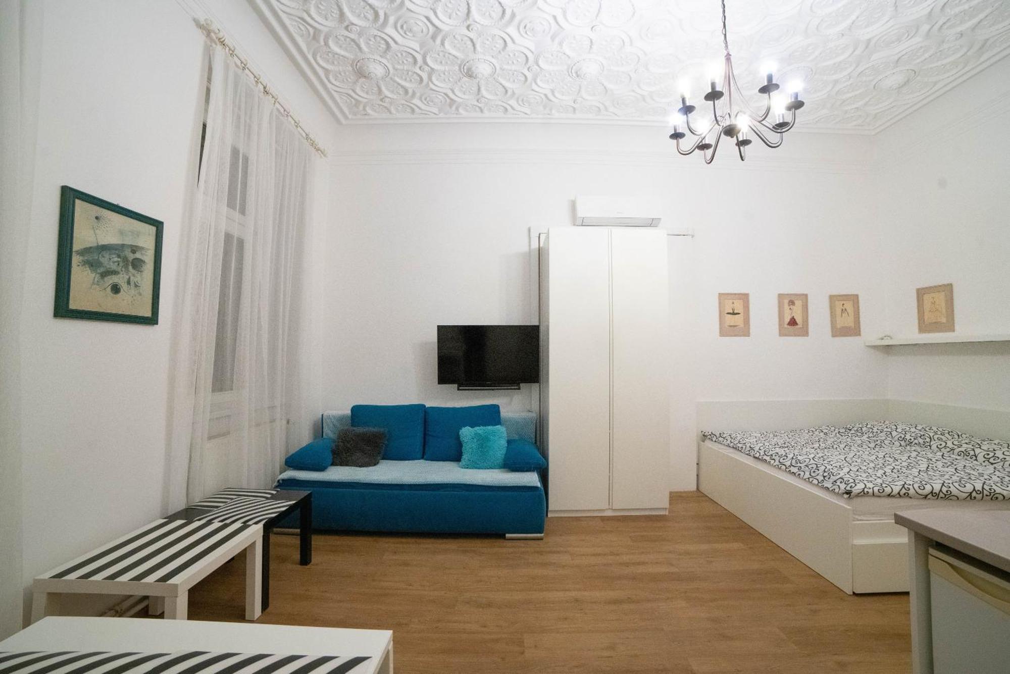 Apartments Katarina Прага Екстериор снимка